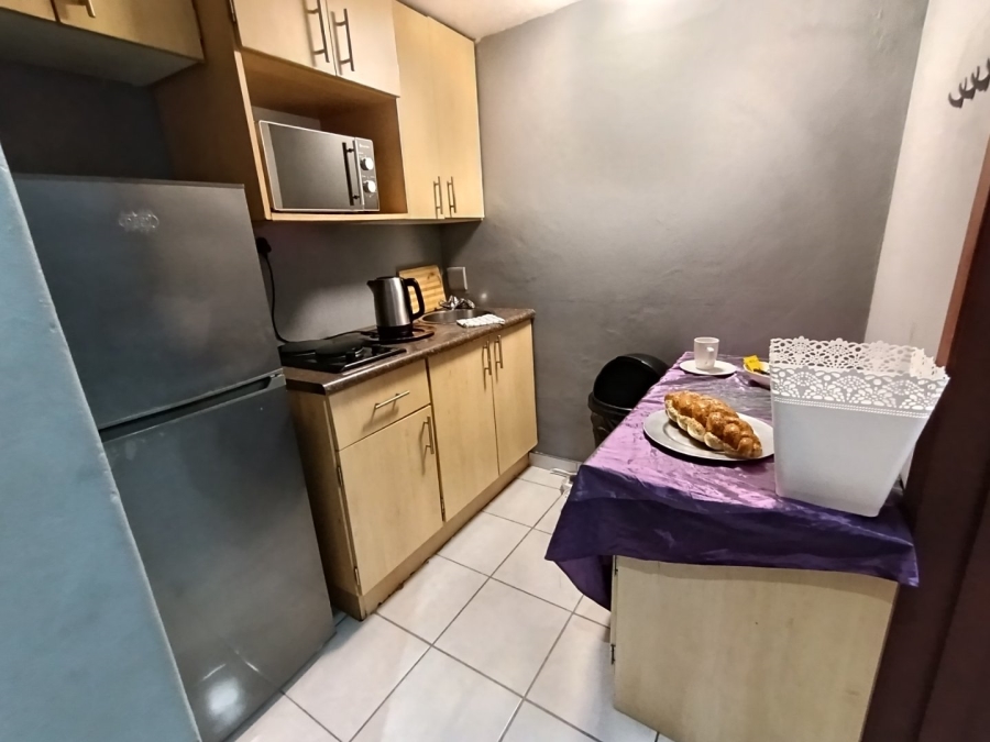 1 Bedroom Property for Sale in Brandwag Free State